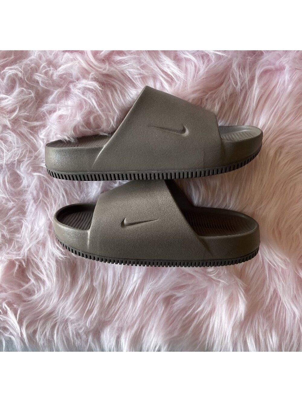 Nike Calm Slides Brown Sandals M6/W7 Lightweight & Comfortable